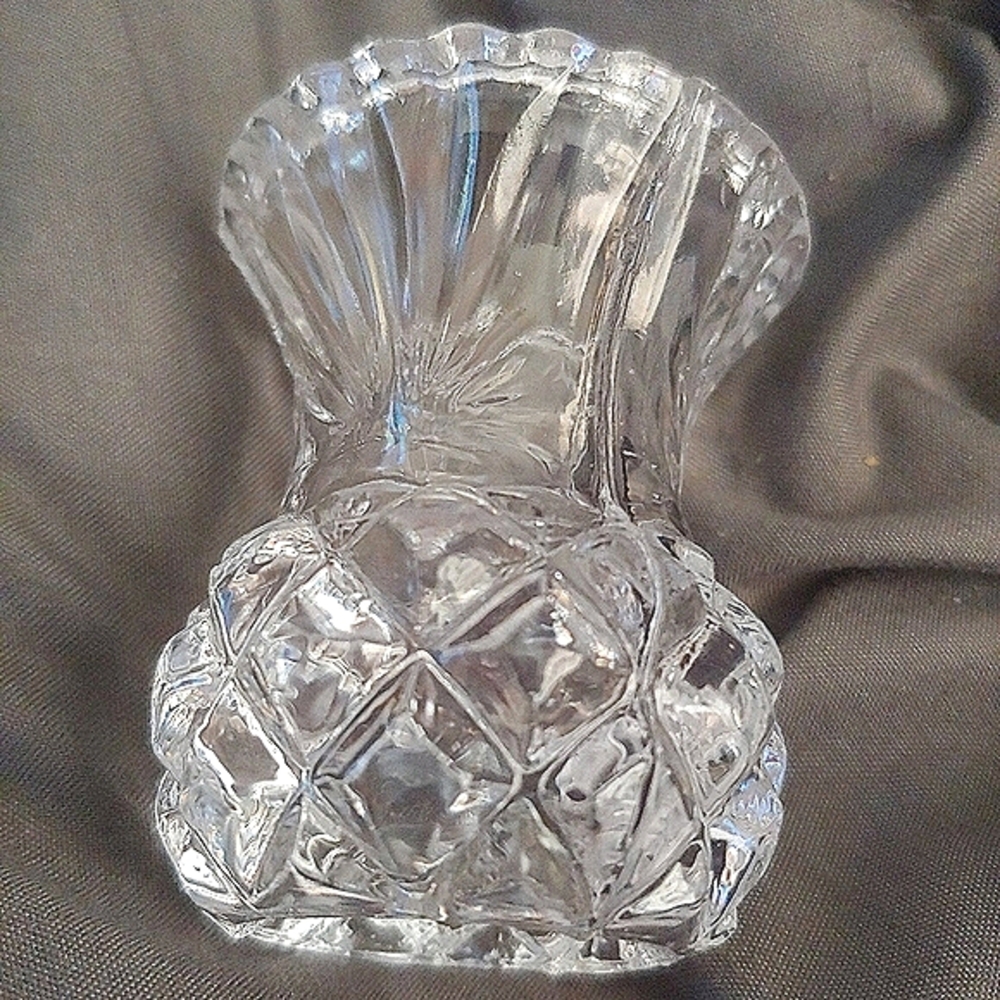 Mini Cut clear glass Vase Toothpick Holder 2